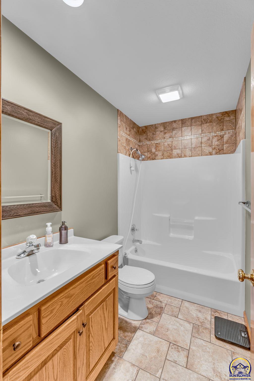 9015 Southwest 53rd Street Topeka, KS 66610 - Photo 22 of 44