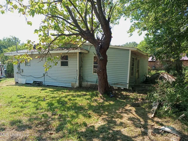 $17,900 | 354 West 5th Street, Yazoo City, MS 39194