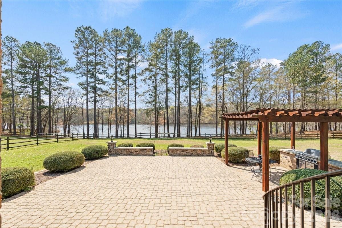 962 Miller Road Jefferson, SC 29718 - Photo 4 of 48 a view of outdoor space with garden and trees