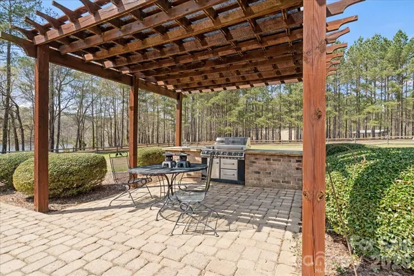$950,000 | 962 Miller Road, Jefferson, SC 29718