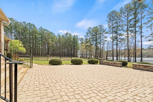$950,000 | 962 Miller Road, Jefferson, SC 29718