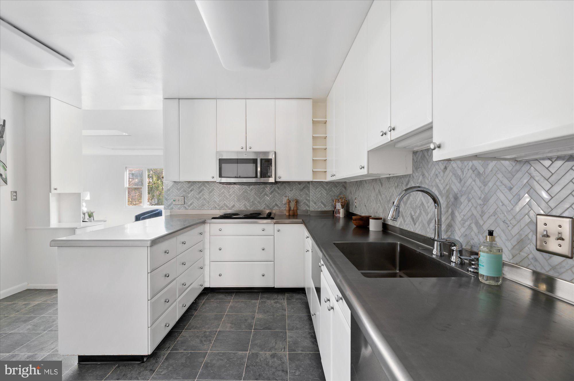 9507 Midwood Road Silver Spring, MD 20910 - Photo 29 of 54