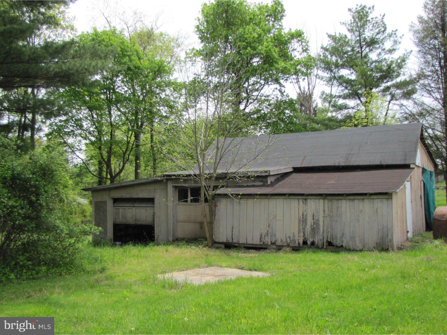 250 Buttermilk Road Easton, PA 18042 - Photo 8 of 21 Barn