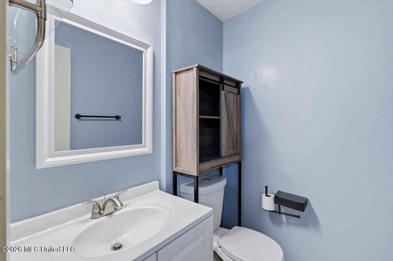 3056 Highway 80 Brandon, MS 39042 - Photo 15 of 22 18-3056 US-80 _ Home Tours MS