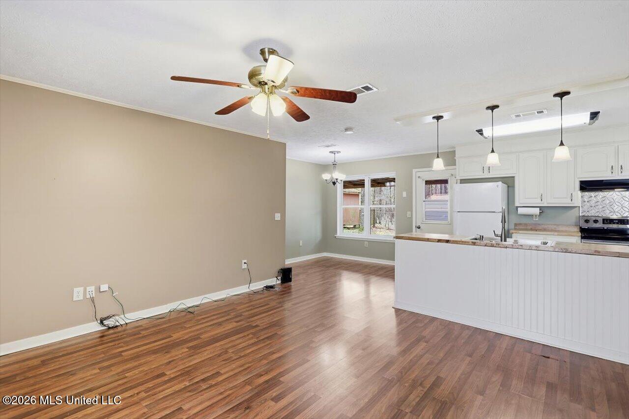 3056 Highway 80 Brandon, MS 39042 - Photo 7 of 22 07-3056 US-80 _ Home Tours MS