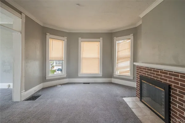 $135,000 | 229 Holland Street, Syracuse, NY 13204