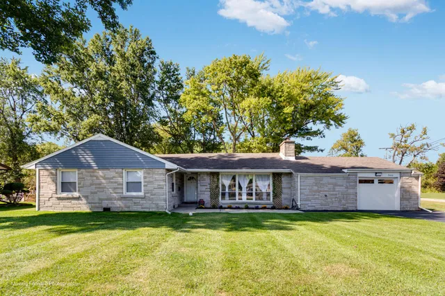 $329,500 | 2446 Forest Park Drive, Dyer, IN 46311