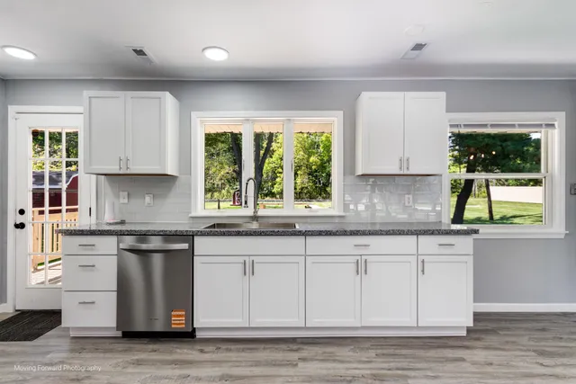 $329,500 | 2446 Forest Park Drive, Dyer, IN 46311