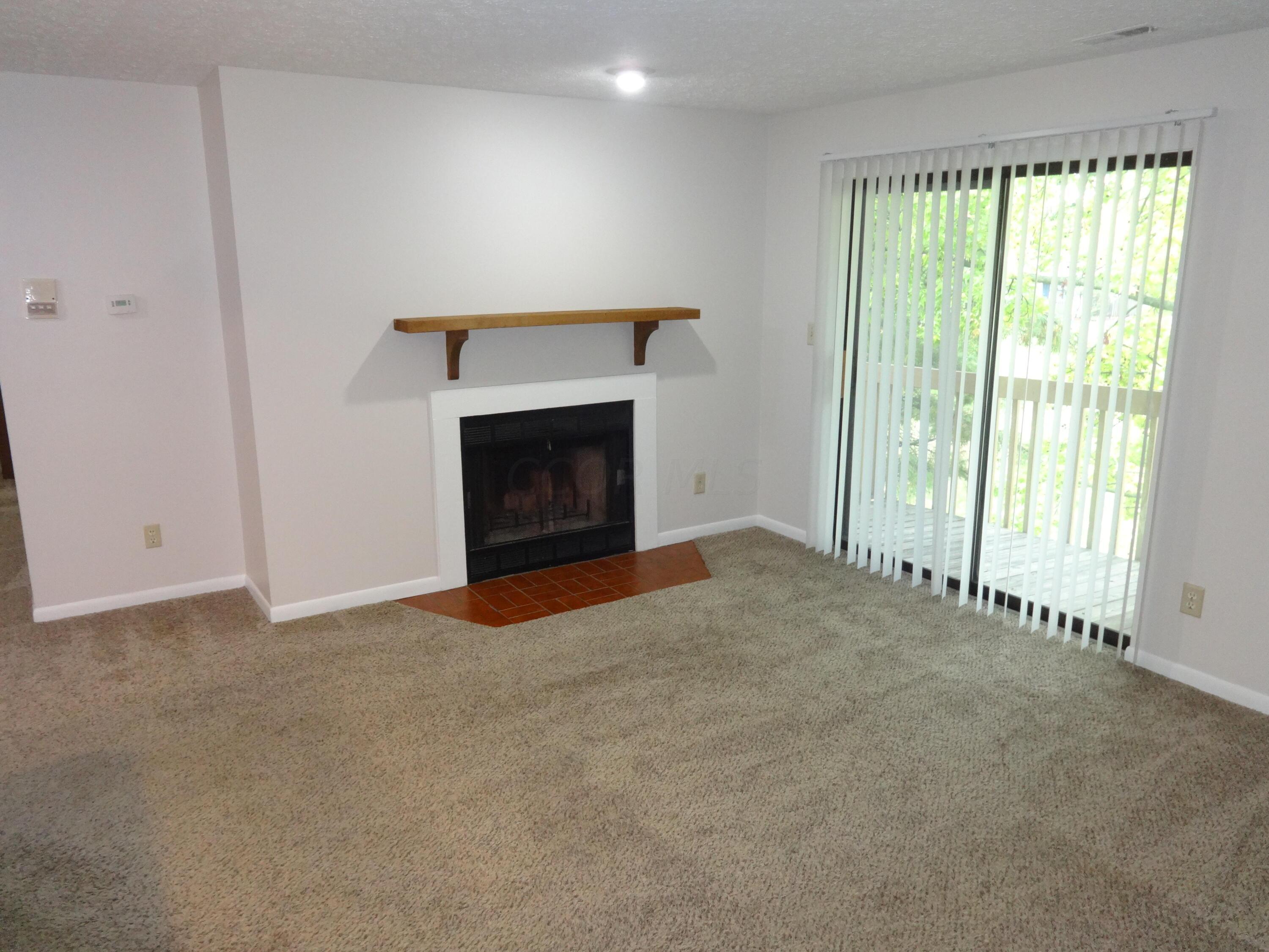 2159 Hedgerow Road, Unit 2159F Columbus, OH 43220 - Photo 7 of 23 2159 F Hedgerow Grt Rm 3