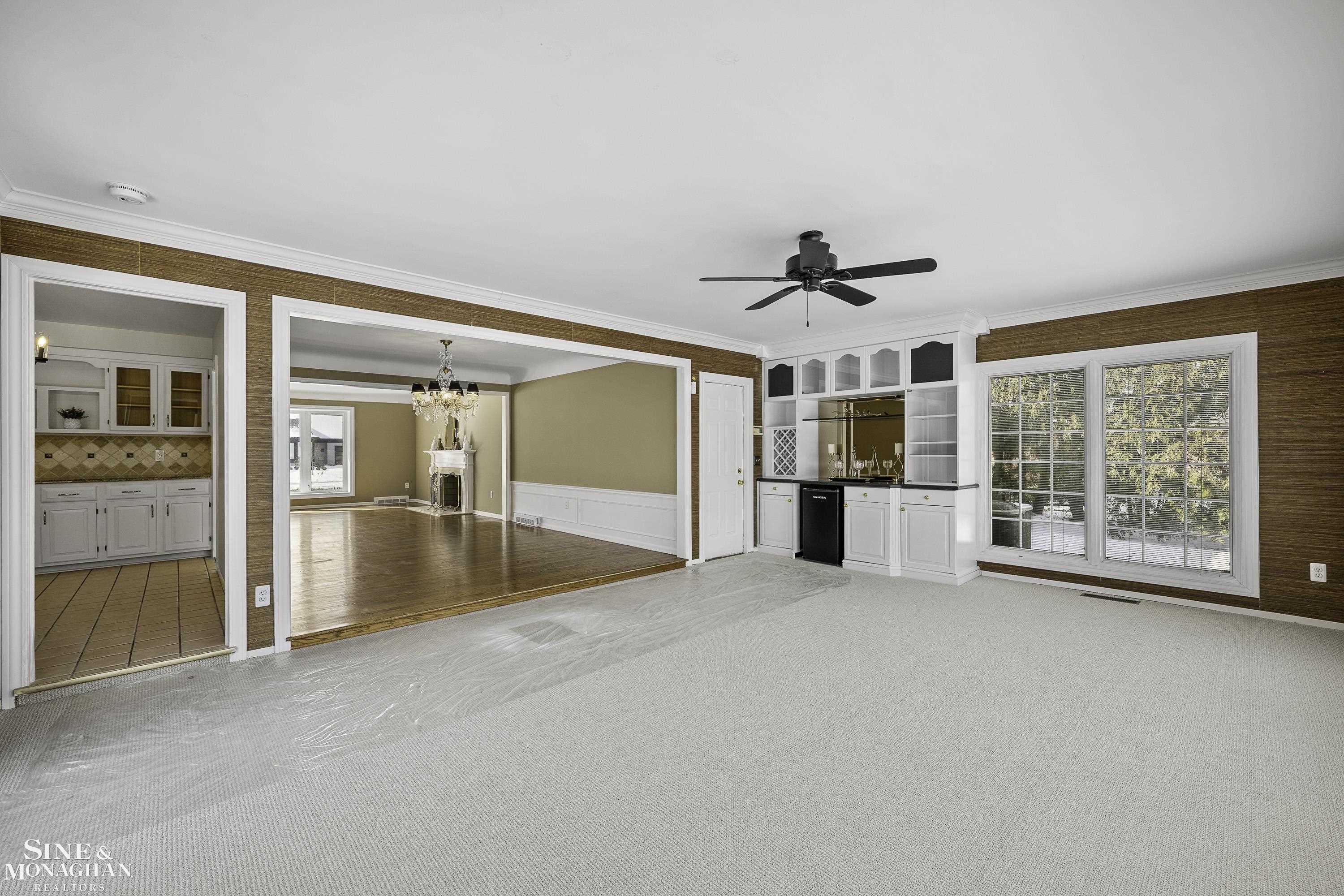 66 Fairford Road Grosse Pointe, MI 48236 - Photo 19 of 60 50166406-aa76436b-286d-46bf-98c9-240030a2b4e6.JPG