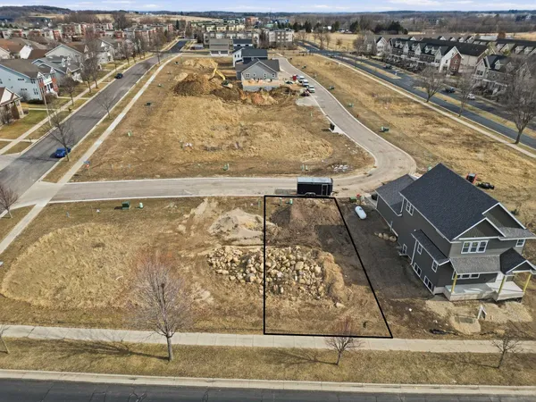 $109,900 | Lot 26-2810 Big Bluestem, Madison, WI 53711
