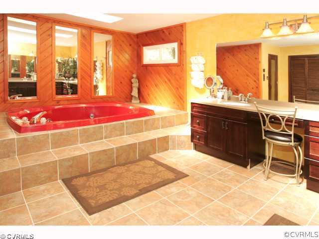 3405 7 Oaks Road Midlothian, VA 23112 - Photo 10 of 12 Master Bath/Spa