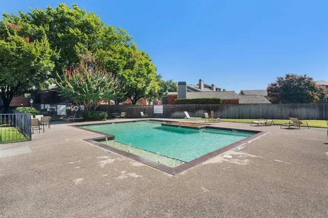 a view of a basketball court