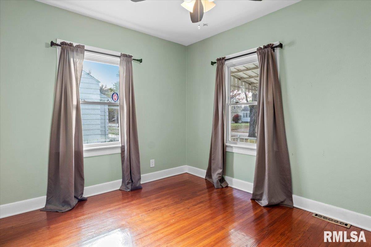 2416 South 8th Street Springfield, IL 62703 - Photo 16 of 37