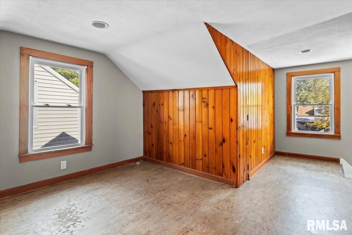 2416 South 8th Street Springfield, IL 62703 - Photo 24 of 37