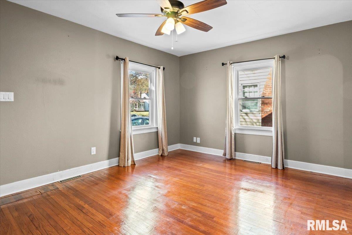2416 South 8th Street Springfield, IL 62703 - Photo 8 of 37