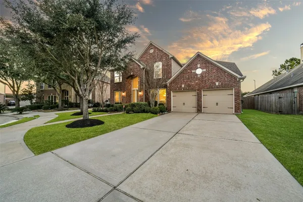 $615,000 | 3807 Bowie Bend Lane, Katy, TX 77494