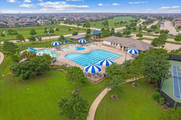 $615,000 | 3807 Bowie Bend Lane, Katy, TX 77494