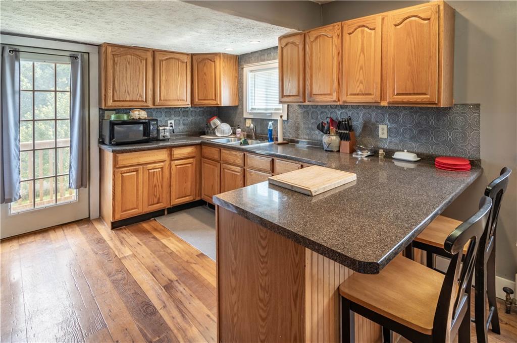 358 Oak Spring Road Canonsburg, PA 15317 - Photo 6 of 19 Gallery Image 6