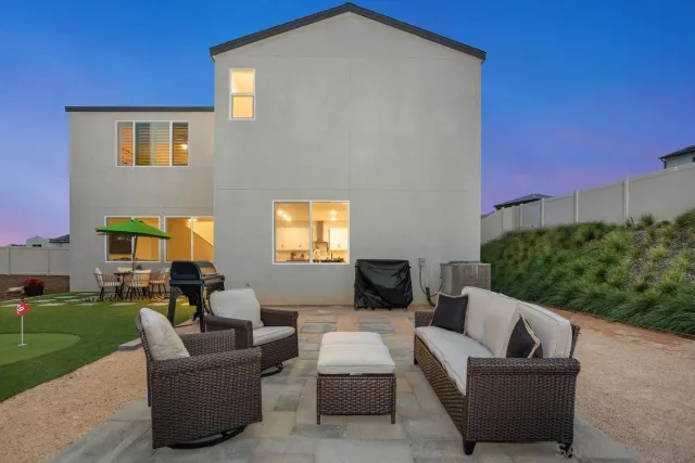 $949,900 | 35505 Orchard Trail, Fallbrook, CA 92028