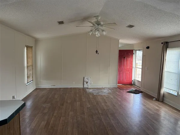 $125,000 | 6938 Rue Renard Rouge, Iowa, LA 70647