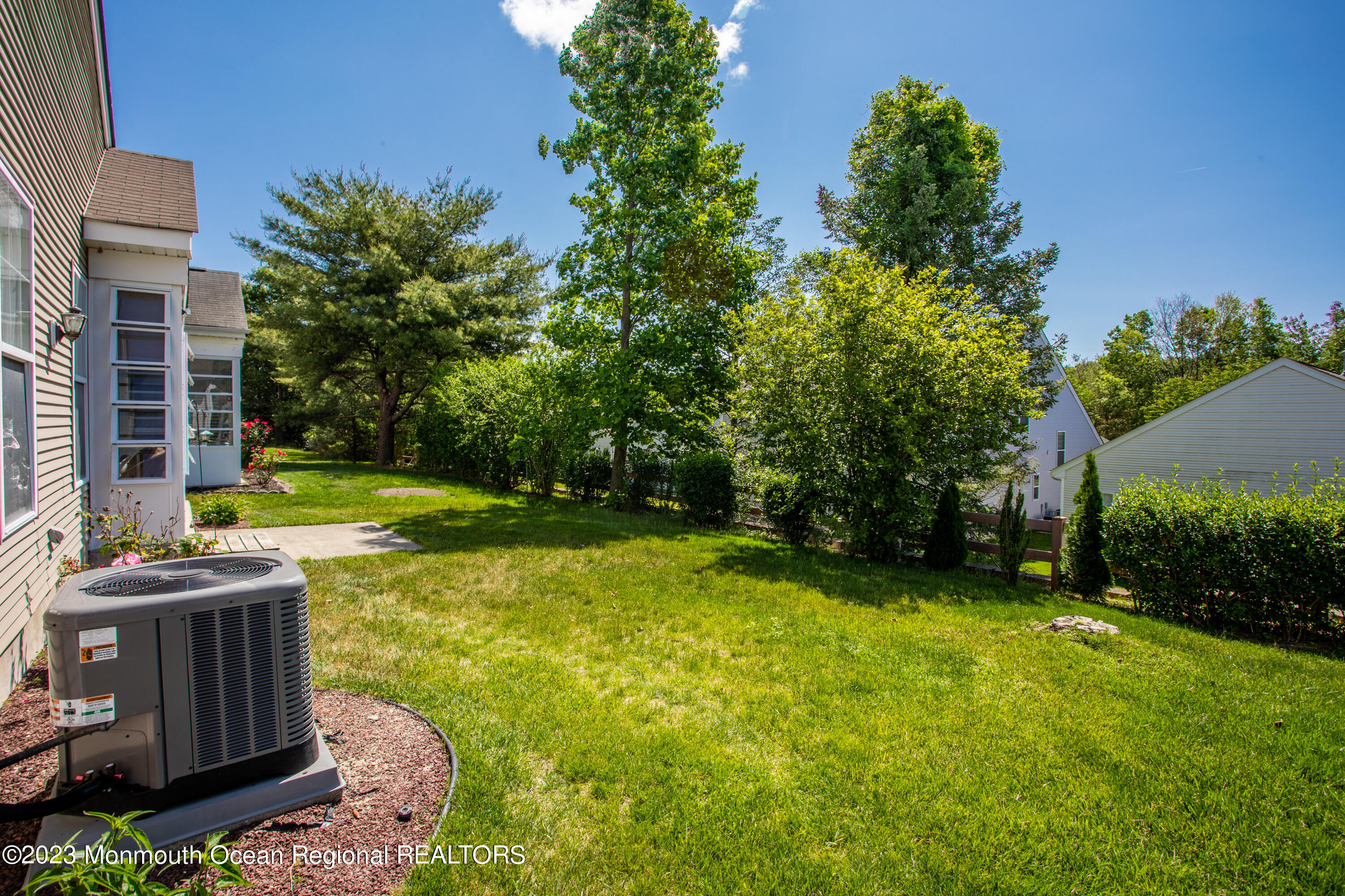 49 Silverside Road Lakewood, NJ 08701 - Photo 18 of 23 9