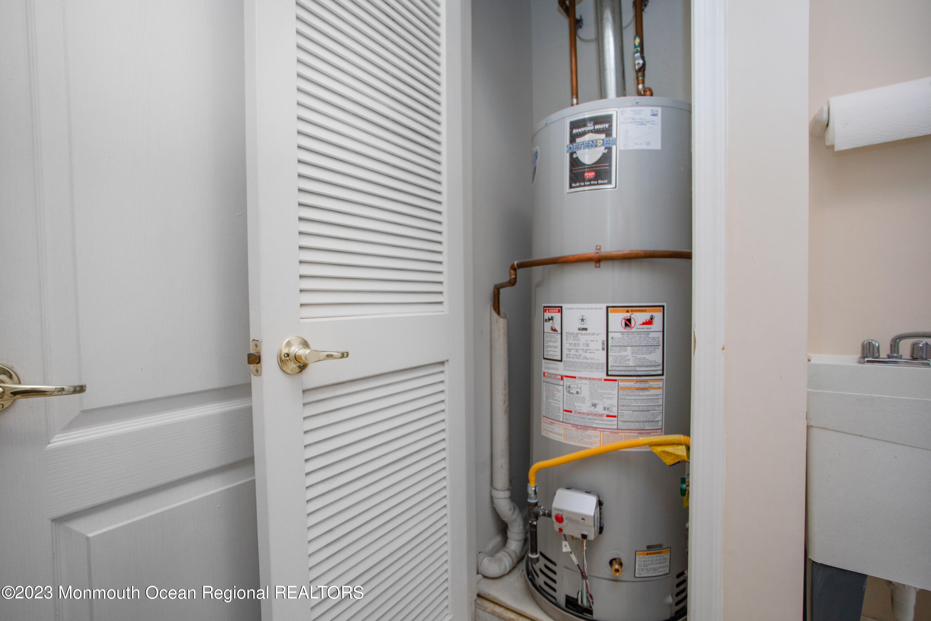 49 Silverside Road Lakewood, NJ 08701 - Photo 20 of 23 35