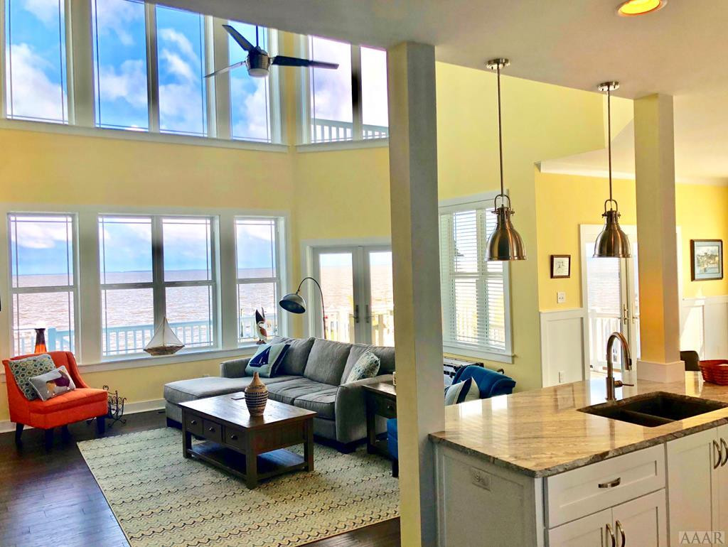 182 Mariners Way Currituck, NC 27929 - Photo 4 of 32 Gallery Image 4