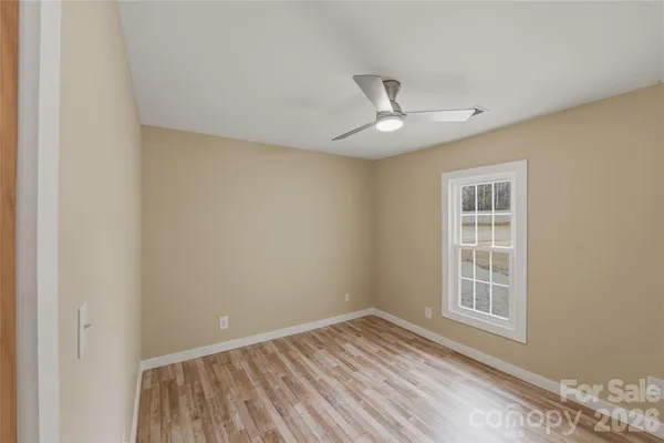 $275,000 | 522 West McLelland Avenue, Mooresville, NC 28115