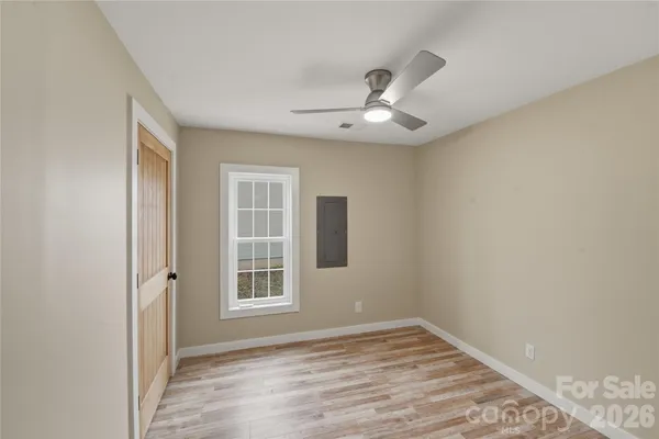 $275,000 | 522 West McLelland Avenue, Mooresville, NC 28115