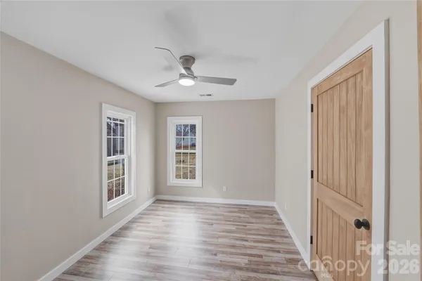 $275,000 | 522 West McLelland Avenue, Mooresville, NC 28115