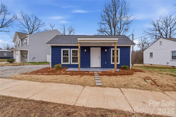 $275,000 | 522 West McLelland Avenue, Mooresville, NC 28115