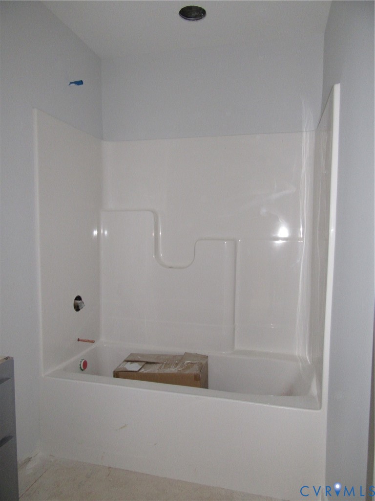 12410 White Oak Church Road Wilsons, VA 23894 - Photo 15 of 38