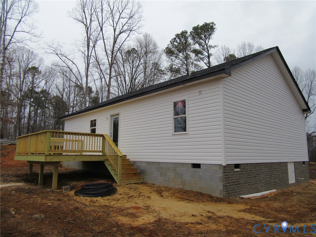 12410 White Oak Church Road Wilsons, VA 23894 - Photo 10 of 38