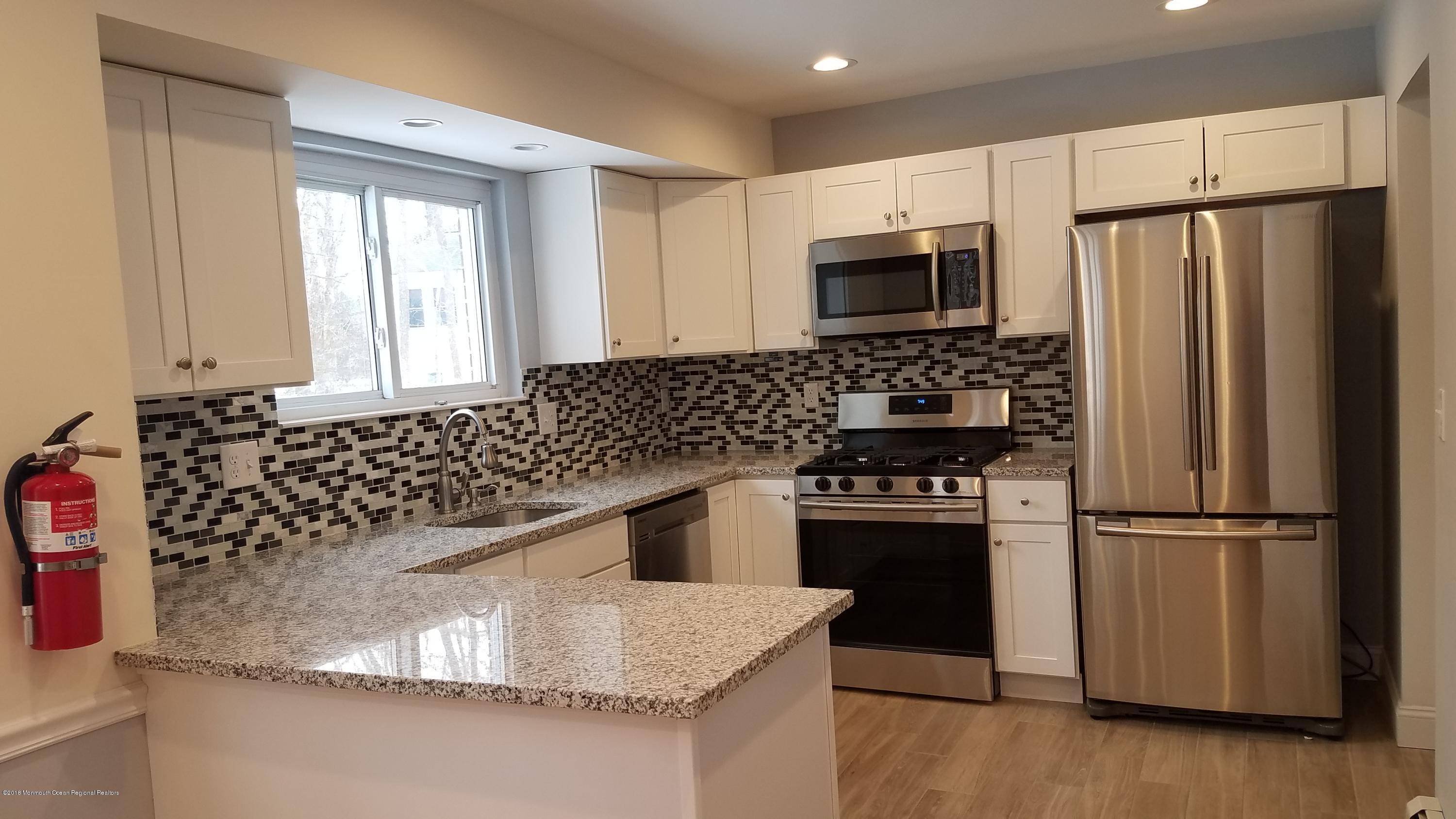 114 Pension Road Manalapan, NJ 07726 - Photo 6 of 21 20180111_113440