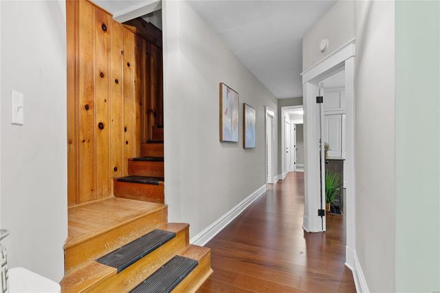 $359,900 | 7444 Wise Avenue, St. Louis, MO 63117