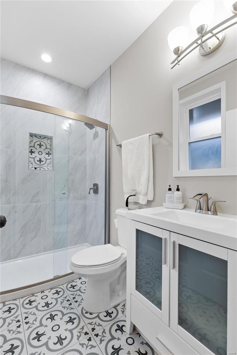 7444 Wise Avenue St. Louis, MO 63117 - Photo 7 of 18