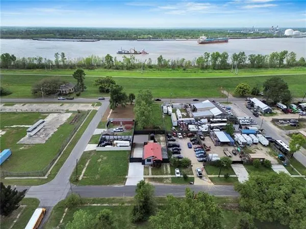 $295,000 | 1415 Lloyd Price Avenue, Kenner, LA 70062