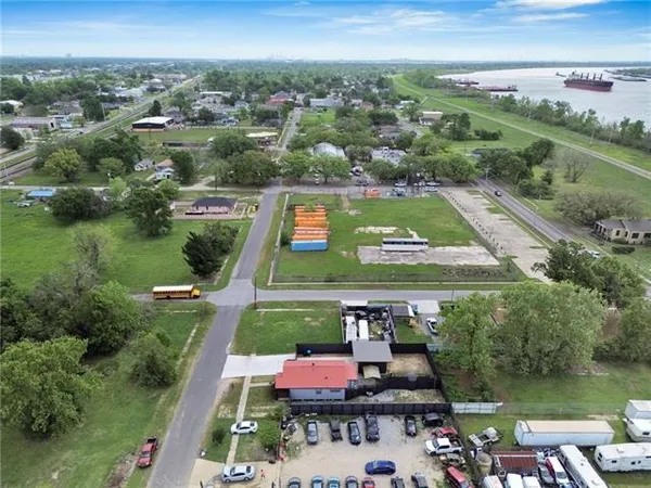 $295,000 | 1415 Lloyd Price Avenue, Kenner, LA 70062