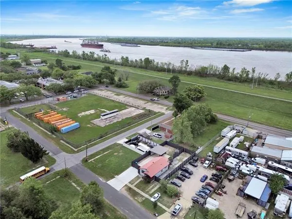 $295,000 | 1415 Lloyd Price Avenue, Kenner, LA 70062