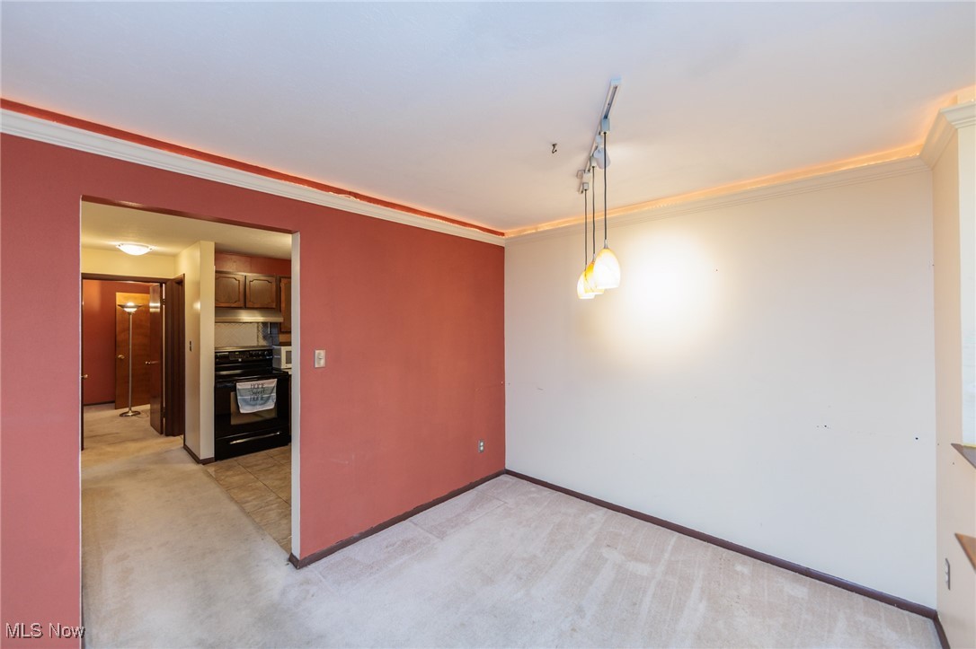 10744 Valley View Road, Unit B12 Northfield, OH 44067 - Photo 9 of 27 Gallery Image 9