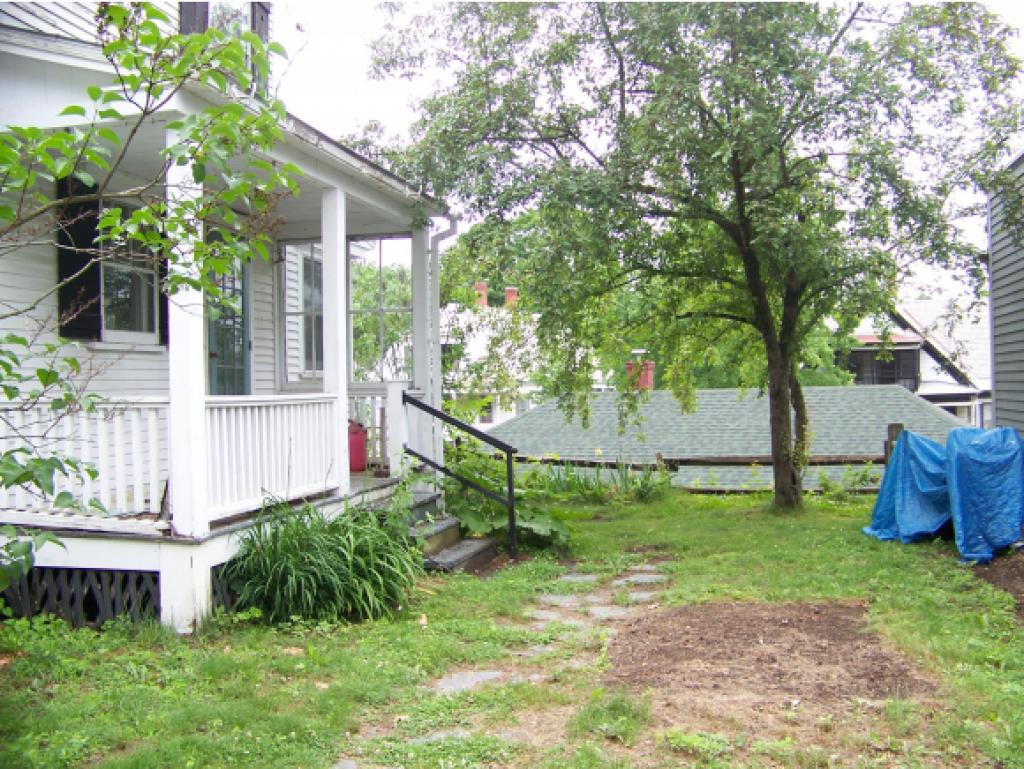 8 Birch Street Rockingham, VT 05101 - Photo 2 of 19