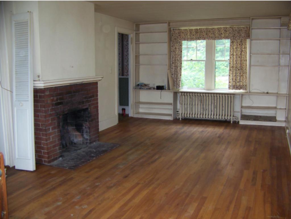 8 Birch Street Rockingham, VT 05101 - Photo 4 of 19