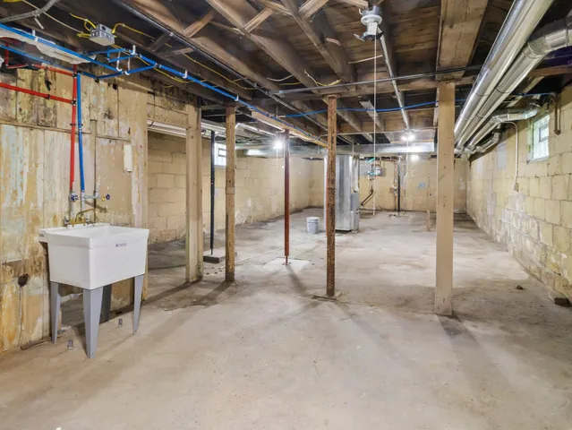 $154,000 | 2941 North N Drive, Milwaukee, WI 53212