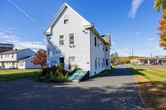 $309,900 | 109 Church Street, Chicopee, MA 01020