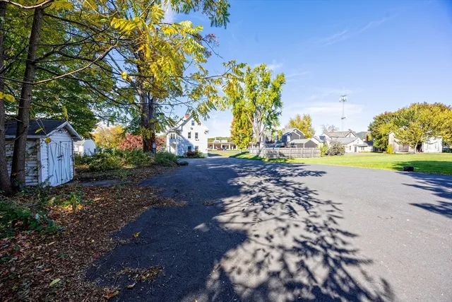 $309,900 | 109 Church Street, Chicopee, MA 01020