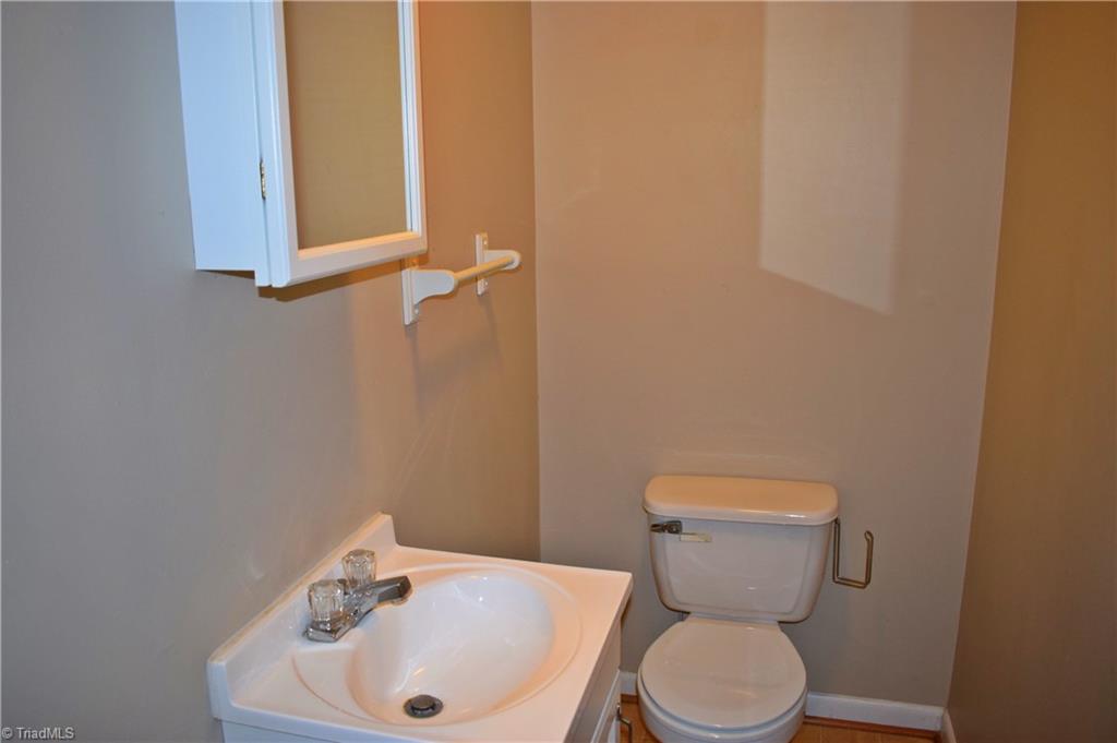 300 Bethany Road Lexington, NC 27292 - Photo 17 of 22 Gallery Image 17