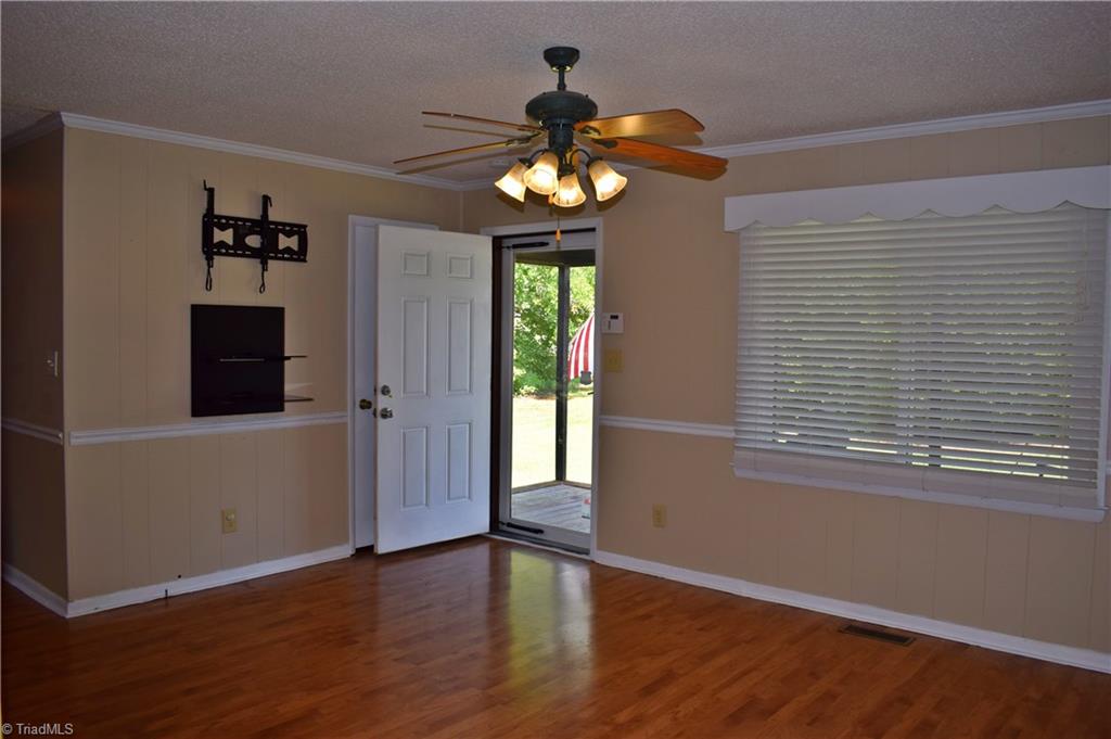 300 Bethany Road Lexington, NC 27292 - Photo 6 of 22 Gallery Image 6