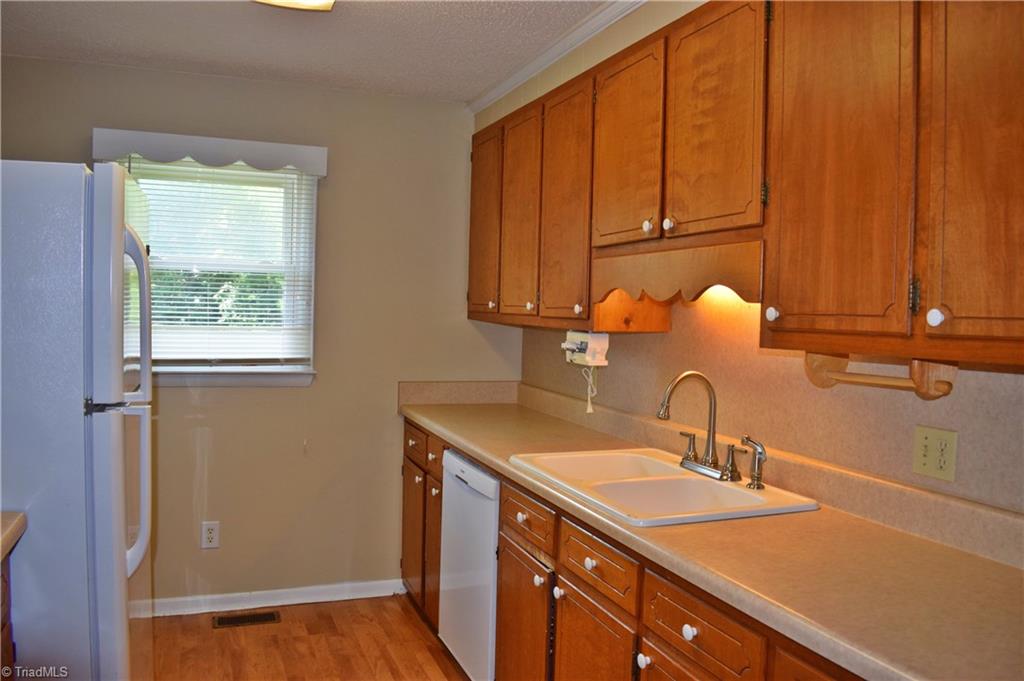300 Bethany Road Lexington, NC 27292 - Photo 8 of 22 Gallery Image 8
