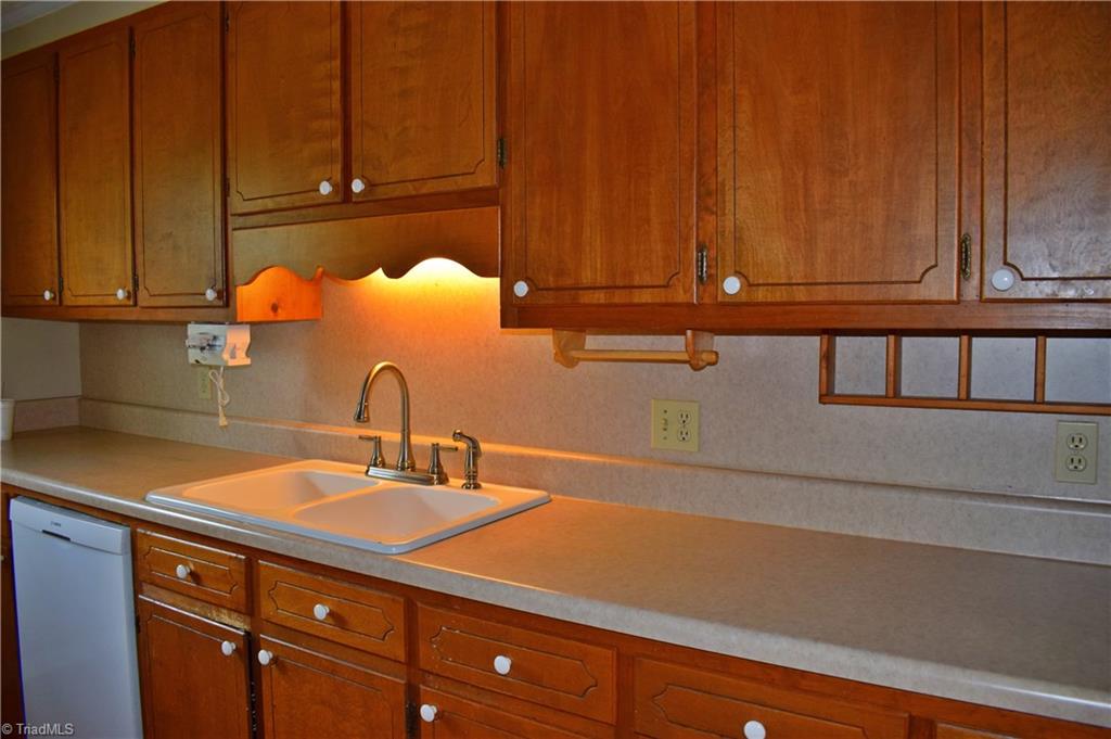 300 Bethany Road Lexington, NC 27292 - Photo 10 of 22 Gallery Image 10